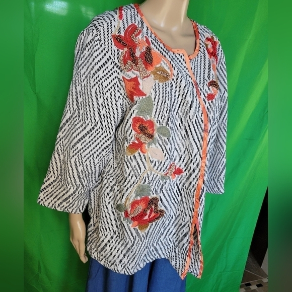 Chico's Artisan Applique women's Jacket - Picture 12 of 15